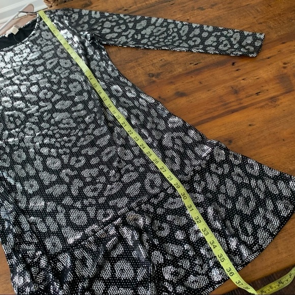 MICHAEL Michael Kors Black and White Long Sleeve Dress - Picture 5 of 7